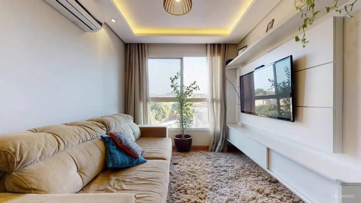 Foto 3 de Apartamento com 2 quartos à venda, 56m2 em Cavalhada, Porto Alegre - RS