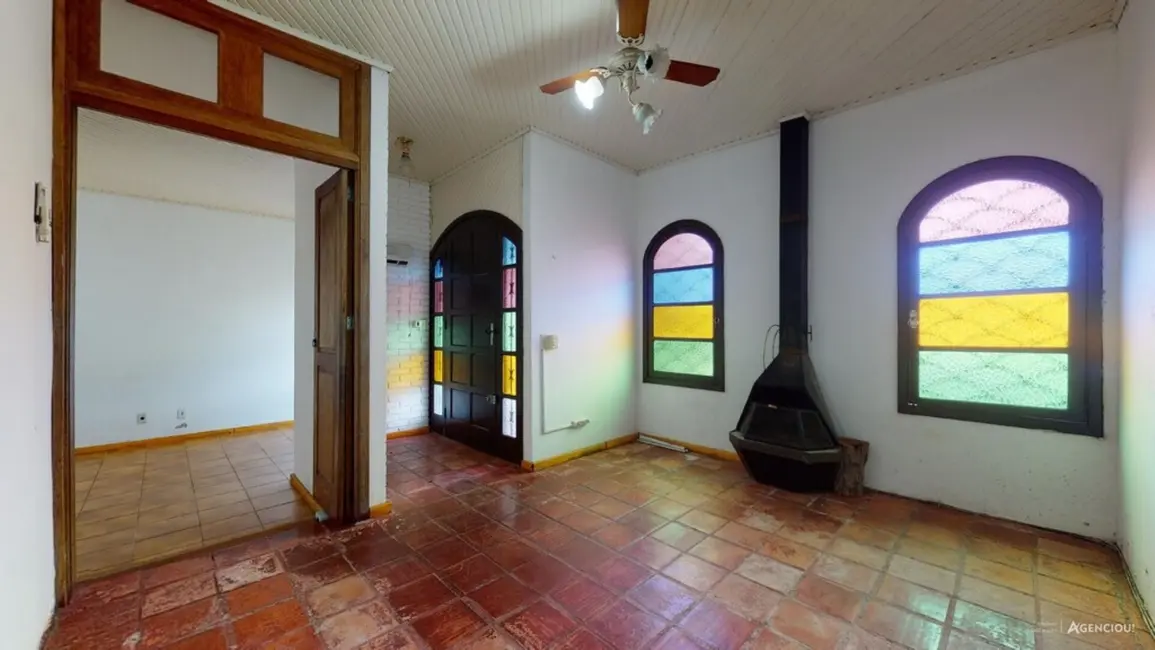 Foto 5 de Casa com 4 quartos à venda, 160m2 em Guarujá, Porto Alegre - RS