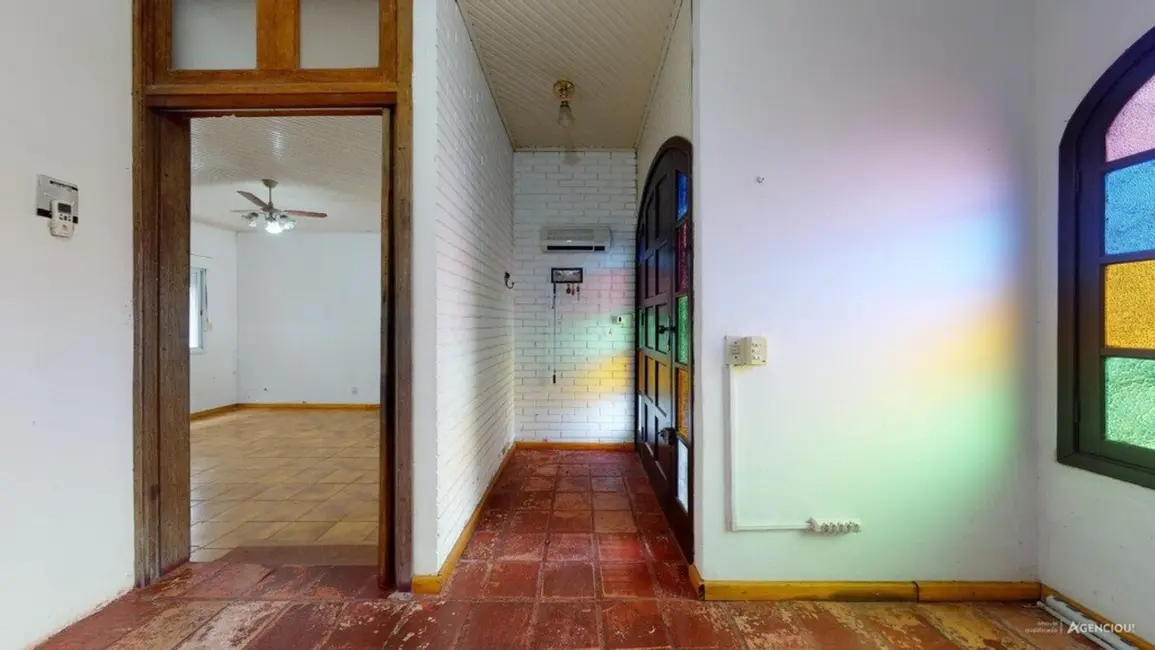 Foto 3 de Casa com 4 quartos à venda, 160m2 em Guarujá, Porto Alegre - RS