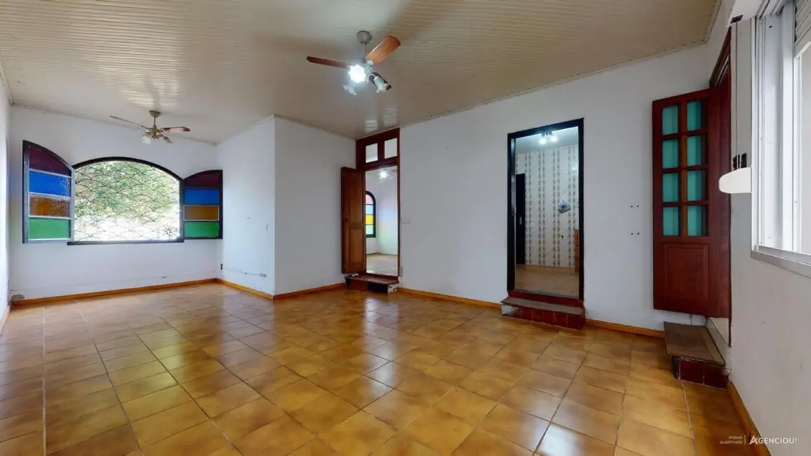 Foto 7 de Casa com 4 quartos à venda, 160m2 em Guarujá, Porto Alegre - RS