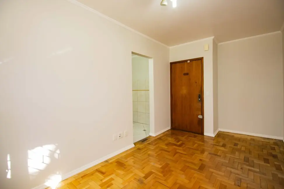 Apartamento com 3 quartos à venda, 74m2 em Jardim São Pedro, Porto Alegre - RS - imagem 4 Foto 4 de Apartamento com 3 quartos à venda, 74m2 em Jardim São Pedro, Porto Alegre - RS