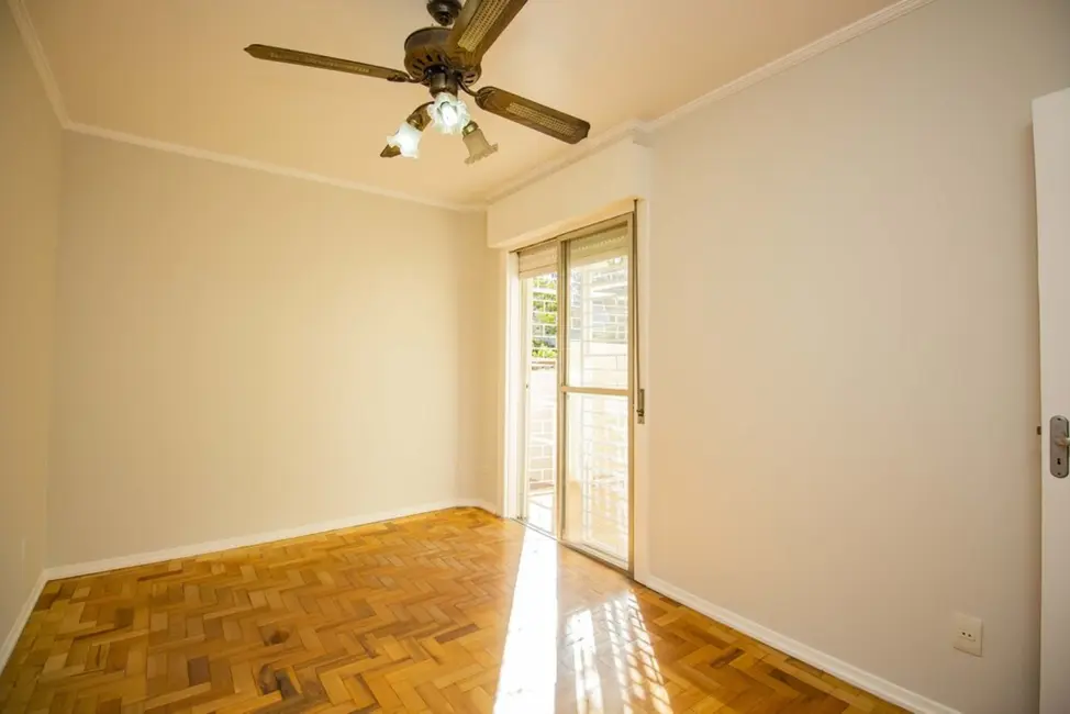 Apartamento com 3 quartos à venda, 74m2 em Jardim São Pedro, Porto Alegre - RS - imagem 1 Foto 1 de Apartamento com 3 quartos à venda, 74m2 em Jardim São Pedro, Porto Alegre - RS