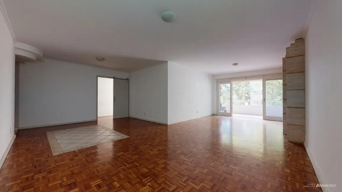 Foto 1 de Apartamento com 3 quartos à venda, 167m2 em Floresta, Porto Alegre - RS