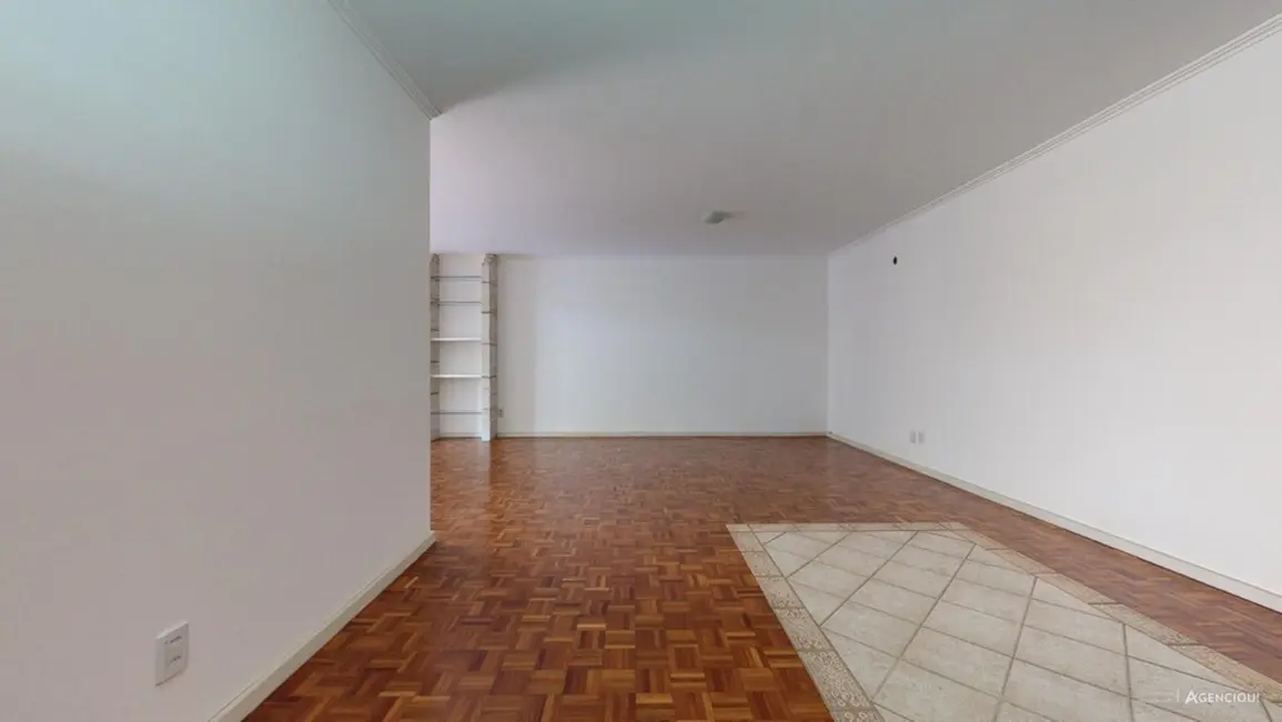 Foto 2 de Apartamento com 3 quartos à venda, 167m2 em Floresta, Porto Alegre - RS