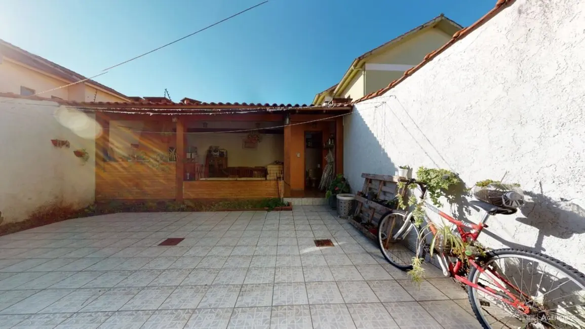 Casa com 3 quartos à venda, 143m2 em Espírito Santo, Porto Alegre - RS - imagem 5 Foto 5 de Casa com 3 quartos à venda, 143m2 em Espírito Santo, Porto Alegre - RS