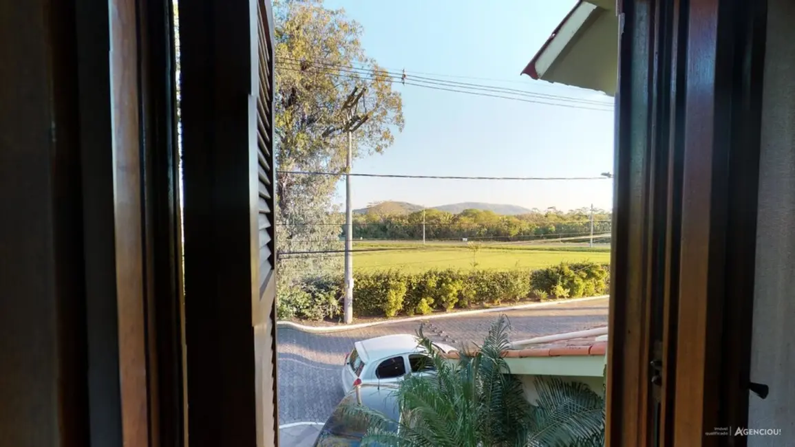 Casa com 3 quartos à venda, 143m2 em Espírito Santo, Porto Alegre - RS - imagem 8 Foto 8 de Casa com 3 quartos à venda, 143m2 em Espírito Santo, Porto Alegre - RS