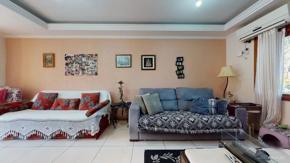 Casa com 3 quartos à venda, 143m2 em Espírito Santo, Porto Alegre - RS - imagem 6 Foto 6 de Casa com 3 quartos à venda, 143m2 em Espírito Santo, Porto Alegre - RS