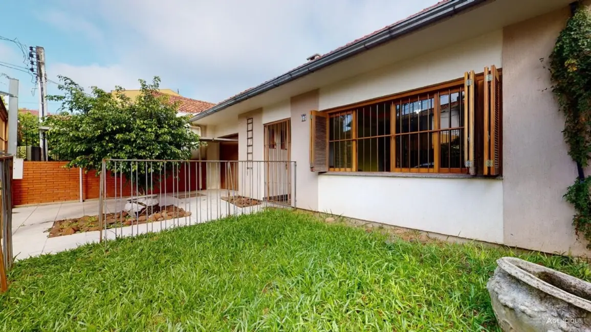 Foto 3 de Apartamento com 4 quartos à venda, 120m2 em Espírito Santo, Porto Alegre - RS