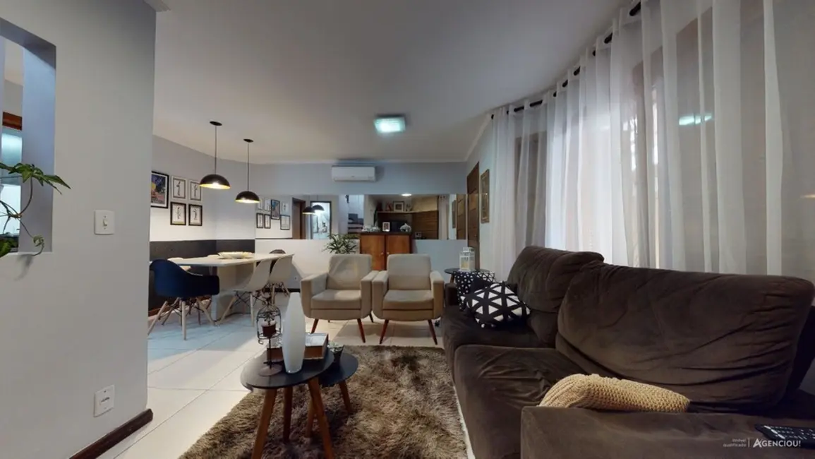 Foto 4 de Casa de Condomínio com 3 quartos à venda, 190m2 em Camaquã, Porto Alegre - RS