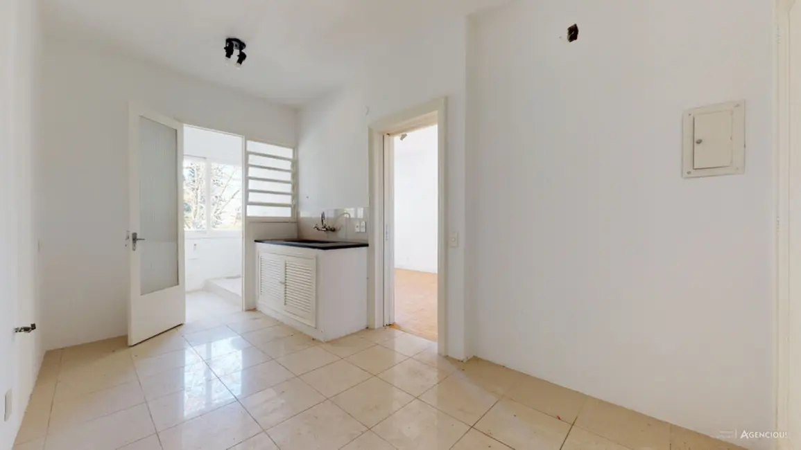 Foto 3 de Apartamento com 2 quartos à venda, 74m2 em Petrópolis, Porto Alegre - RS