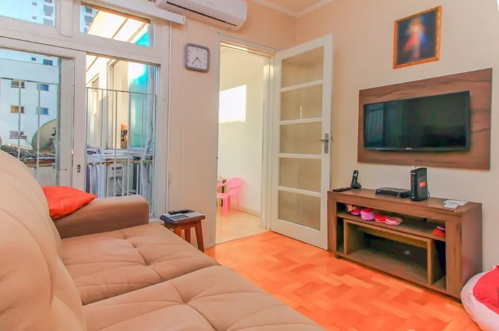 Foto 3 de Apartamento com 3 quartos à venda, 77m2 em Menino Deus, Porto Alegre - RS