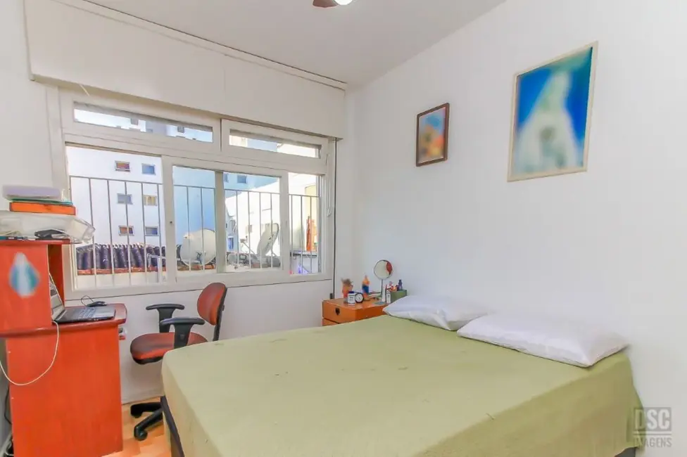 Foto 9 de Apartamento com 3 quartos à venda, 77m2 em Menino Deus, Porto Alegre - RS