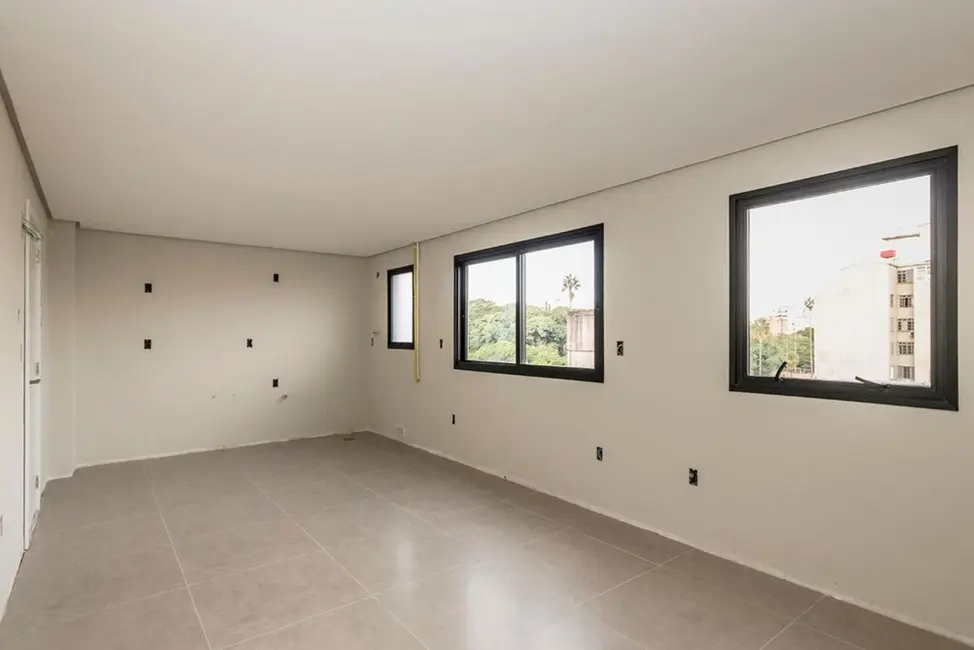 Apartamento com 1 quarto à venda, 30m2 em Farroupilha, Porto Alegre - RS - imagem 2 Foto 2 de Apartamento com 1 quarto à venda, 30m2 em Farroupilha, Porto Alegre - RS