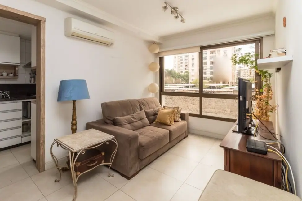 Apartamento com 3 quartos à venda, 76m2 em Passo da Areia, Porto Alegre - RS - imagem 1 Foto 1 de Apartamento com 3 quartos à venda, 76m2 em Passo da Areia, Porto Alegre - RS
