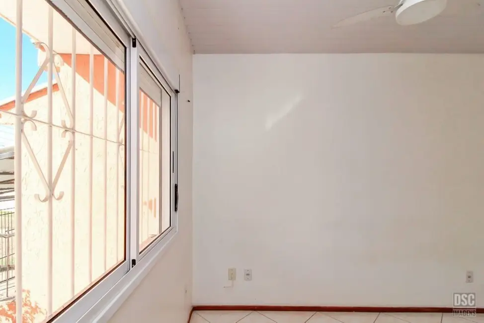 Foto 6 de Casa com 2 quartos à venda, 52m2 em Aberta dos Morros, Porto Alegre - RS