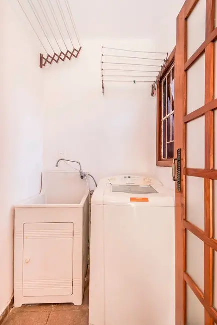 Foto 9 de Apartamento com 3 quartos à venda, 157m2 em Jardim Itu, Porto Alegre - RS