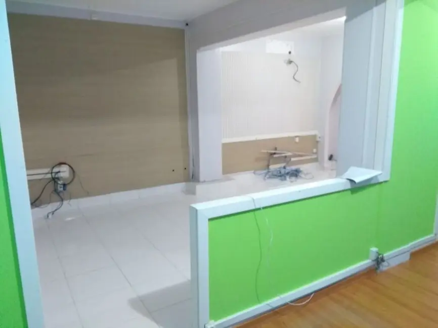 Foto 2 de Sala Comercial à venda, 61m2 em Centro Histórico, Porto Alegre - RS