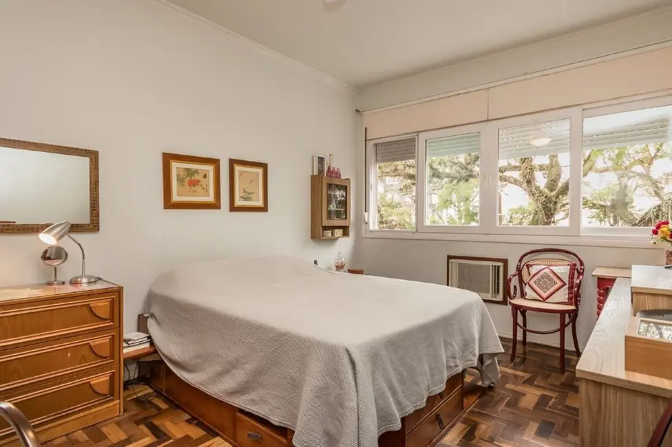 Foto 4 de Apartamento com 2 quartos à venda, 60m2 em São João, Porto Alegre - RS