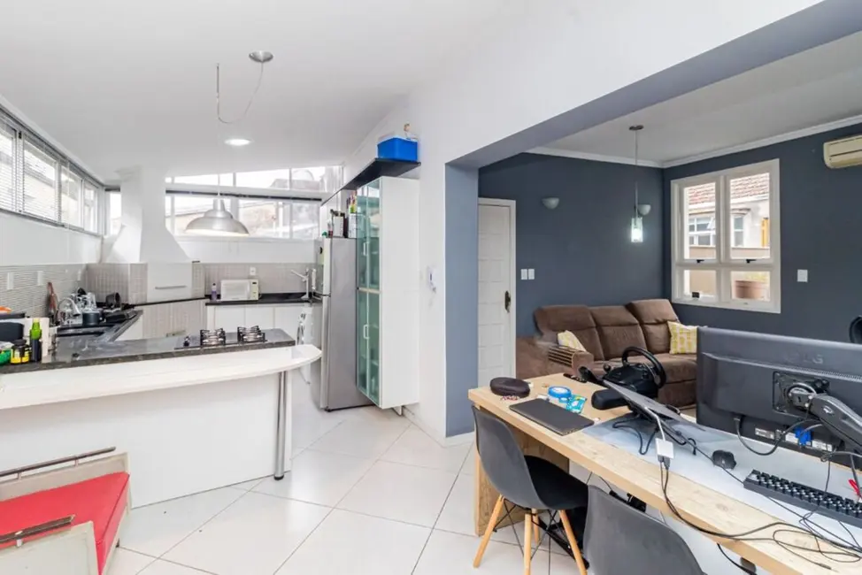 Foto 4 de Apartamento com 2 quartos à venda, 92m2 em São João, Porto Alegre - RS