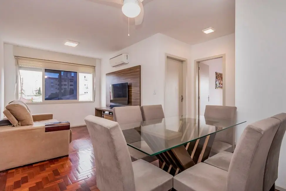 Foto 2 de Apartamento com 2 quartos à venda, 62m2 em Jardim Itu Sabará, Porto Alegre - RS