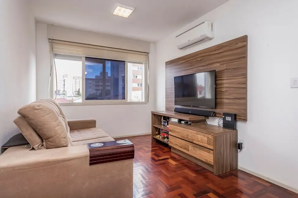 Foto 3 de Apartamento com 2 quartos à venda, 62m2 em Jardim Itu Sabará, Porto Alegre - RS