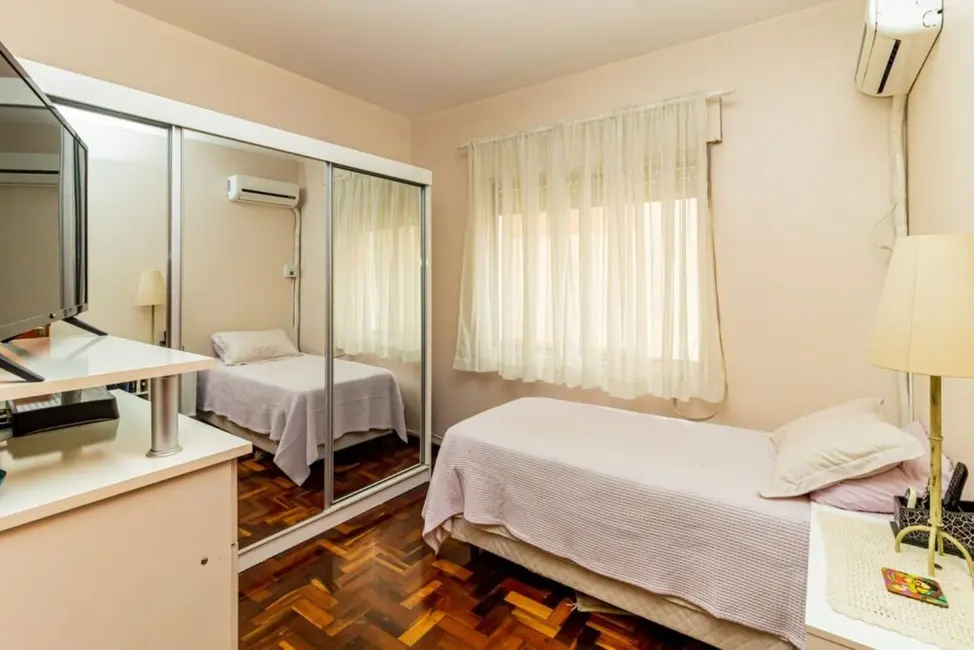 Foto 7 de Apartamento com 3 quartos à venda, 79m2 em Praia de Belas, Porto Alegre - RS