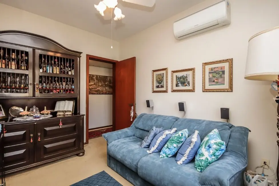 Apartamento com 3 quartos à venda, 109m2 em Auxiliadora, Porto Alegre - RS - imagem 7 Foto 7 de Apartamento com 3 quartos à venda, 109m2 em Auxiliadora, Porto Alegre - RS