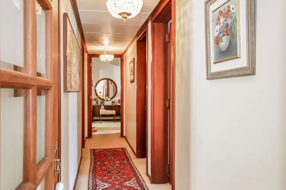 Apartamento com 3 quartos à venda, 109m2 em Auxiliadora, Porto Alegre - RS - imagem 6 Foto 6 de Apartamento com 3 quartos à venda, 109m2 em Auxiliadora, Porto Alegre - RS