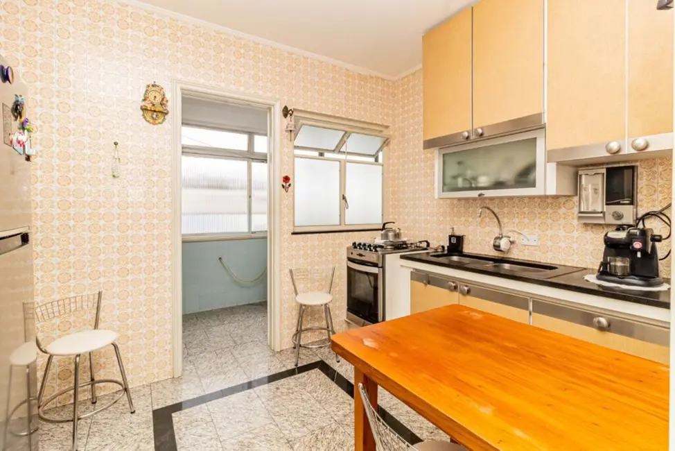 Apartamento com 3 quartos à venda, 100m2 em Menino Deus, Porto Alegre - RS - imagem 7 Foto 7 de Apartamento com 3 quartos à venda, 100m2 em Menino Deus, Porto Alegre - RS