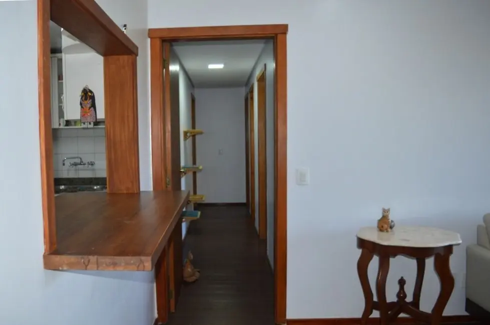 Foto 9 de Apartamento com 3 quartos à venda, 98m2 em Cristal, Porto Alegre - RS
