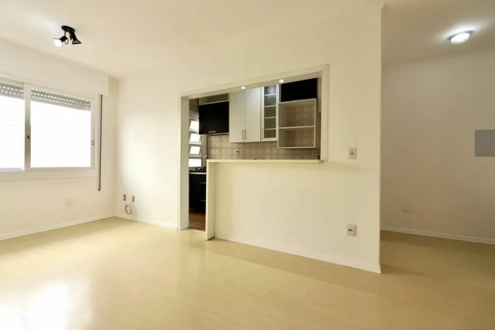 Foto 8 de Apartamento com 1 quarto à venda, 44m2 em Mont Serrat, Porto Alegre - RS