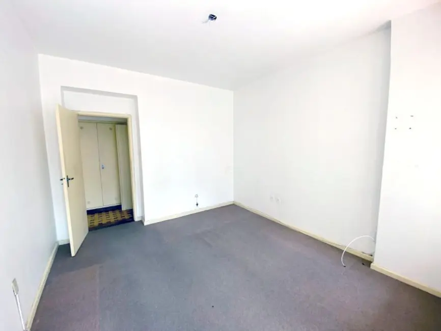 Foto 9 de Apartamento com 2 quartos à venda, 105m2 em Independência, Porto Alegre - RS