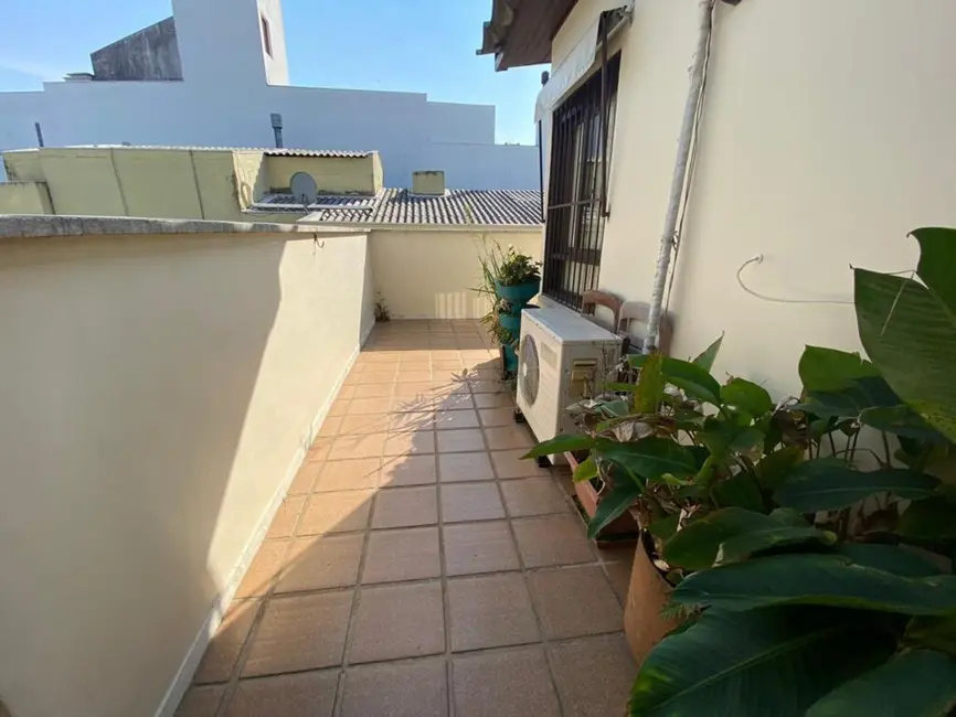Apartamento com 3 quartos à venda, 215m2 em Petrópolis, Porto Alegre - RS - imagem 7 Foto 7 de Apartamento com 3 quartos à venda, 215m2 em Petrópolis, Porto Alegre - RS