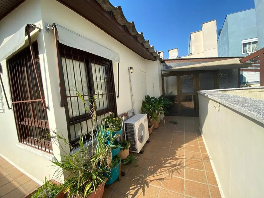 Apartamento com 3 quartos à venda, 215m2 em Petrópolis, Porto Alegre - RS - imagem 6 Foto 6 de Apartamento com 3 quartos à venda, 215m2 em Petrópolis, Porto Alegre - RS