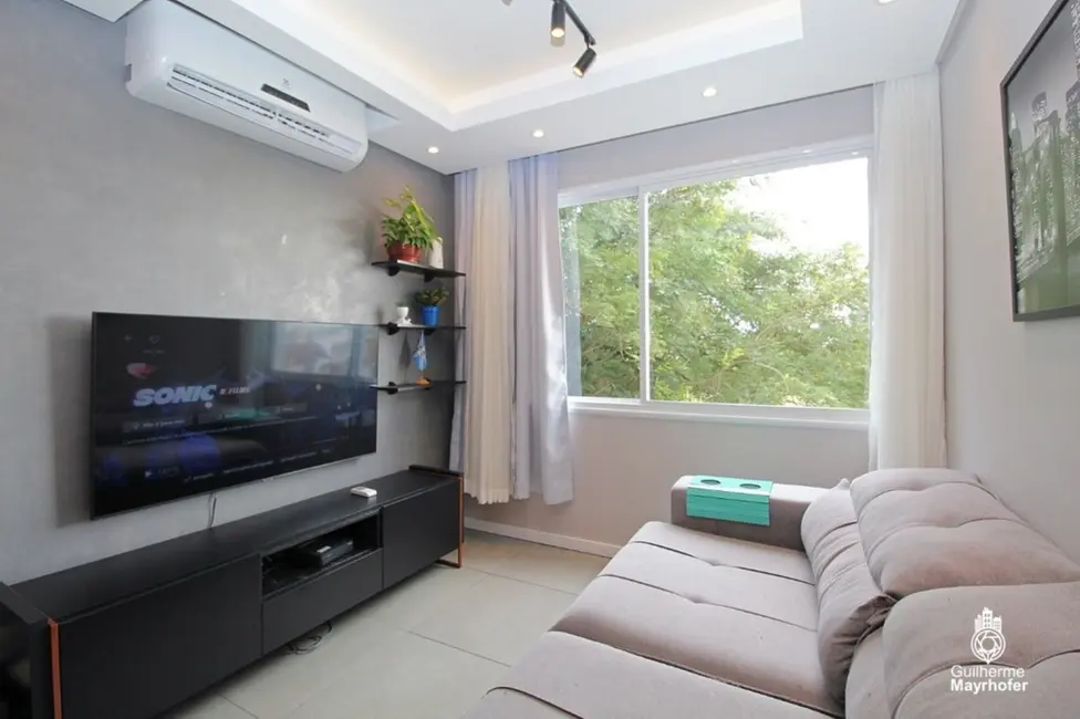 Foto 5 de Apartamento com 3 quartos à venda, 71m2 em Medianeira, Porto Alegre - RS