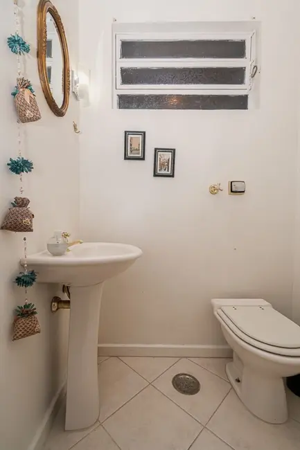 Foto 8 de Apartamento com 3 quartos à venda, 204m2 em Rio Branco, Porto Alegre - RS