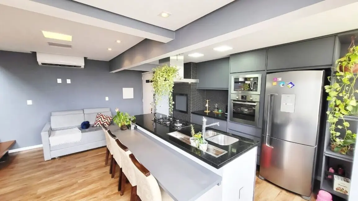 Apartamento com 2 quartos à venda, 133m2 em Farroupilha, Porto Alegre - RS - imagem 2 Foto 2 de Apartamento com 2 quartos à venda, 133m2 em Farroupilha, Porto Alegre - RS