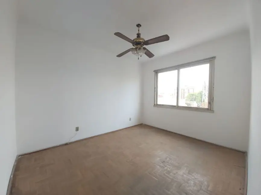 Foto 3 de Apartamento com 2 quartos à venda, 65m2 em Navegantes, Porto Alegre - RS