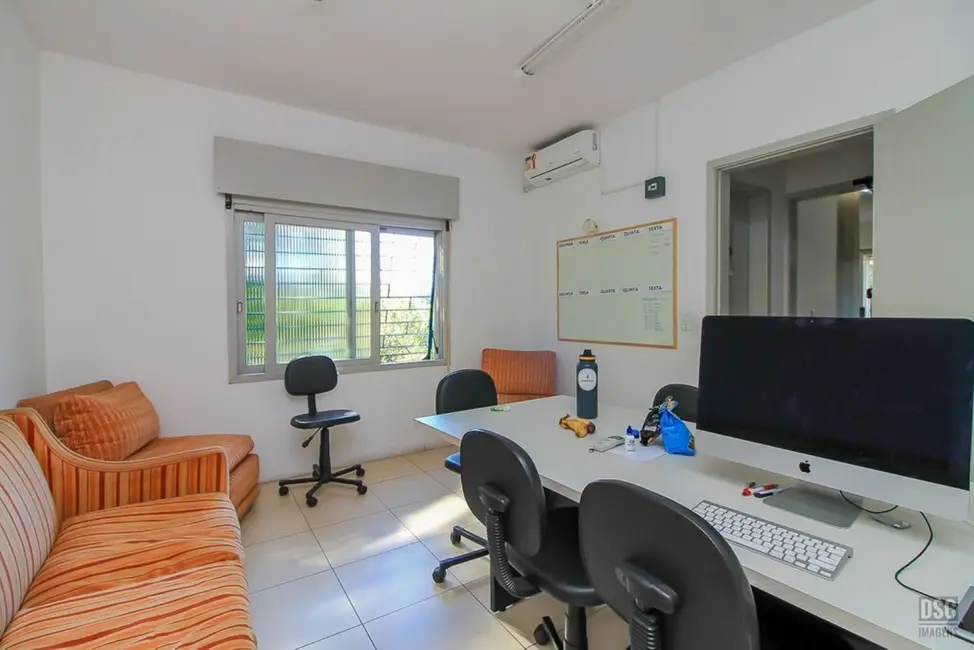 Foto 4 de Terreno / Lote à venda, 129m2 em Vila Nova, Porto Alegre - RS