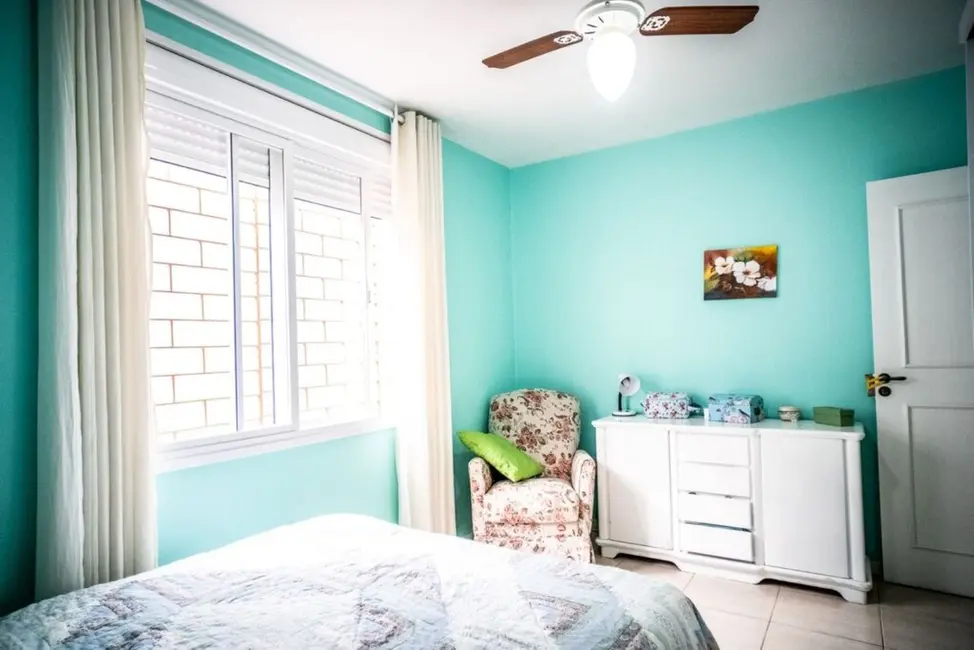 Foto 8 de Casa com 2 quartos à venda, 158m2 em Sarandi, Porto Alegre - RS