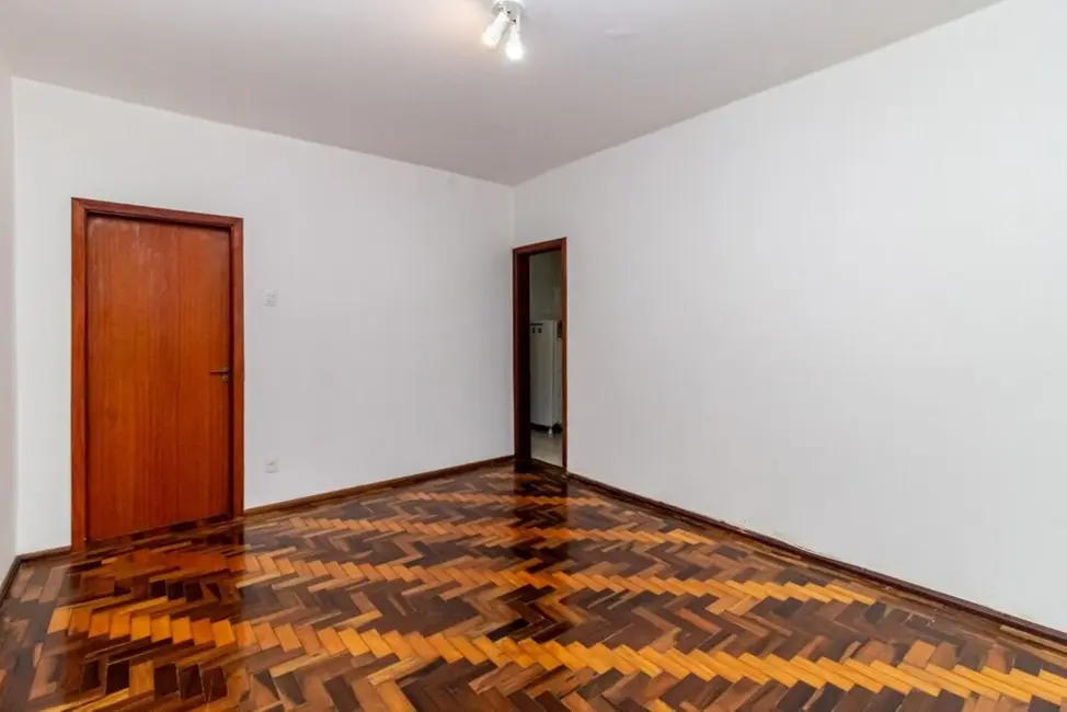 Foto 2 de Apartamento com 1 quarto à venda, 57m2 em Higienópolis, Porto Alegre - RS