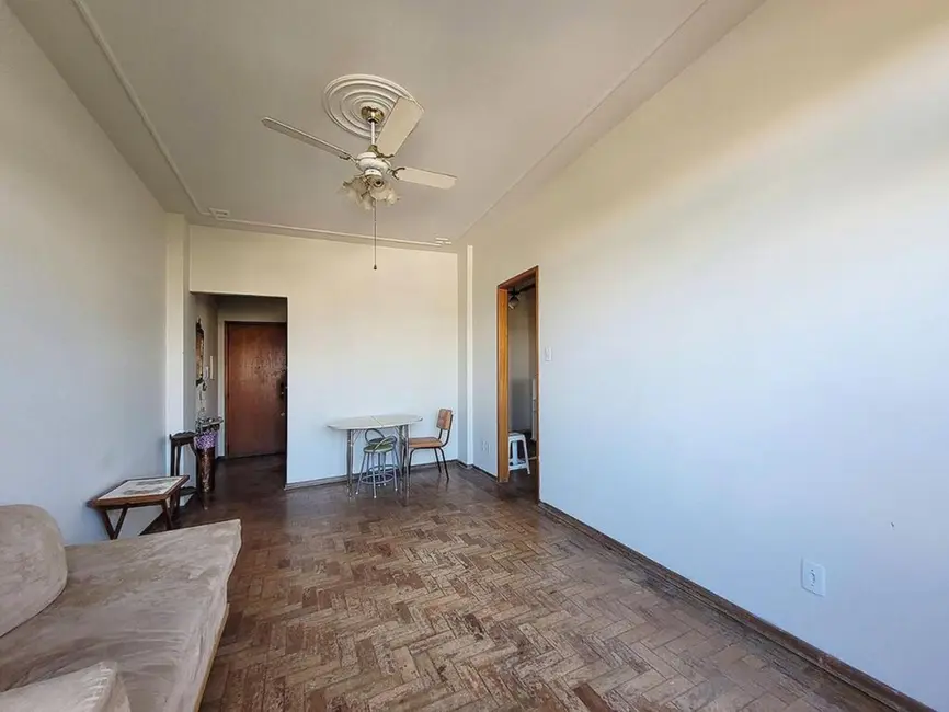 Apartamento com 3 quartos à venda, 86m2 em Farroupilha, Porto Alegre - RS - imagem 7 Foto 7 de Apartamento com 3 quartos à venda, 86m2 em Farroupilha, Porto Alegre - RS