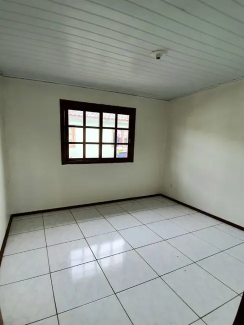 Casa de Condomínio com 2 quartos à venda, 54m2 em Desvio Rizzo, Caxias Do Sul - RS - imagem 6 Foto 6 de Casa de Condomínio com 2 quartos à venda, 54m2 em Desvio Rizzo, Caxias Do Sul - RS