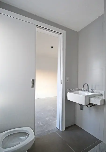 Apartamento com 2 quartos à venda, 70m2 em Boa Vista, Porto Alegre - RS - imagem 6 Foto 6 de Apartamento com 2 quartos à venda, 70m2 em Boa Vista, Porto Alegre - RS