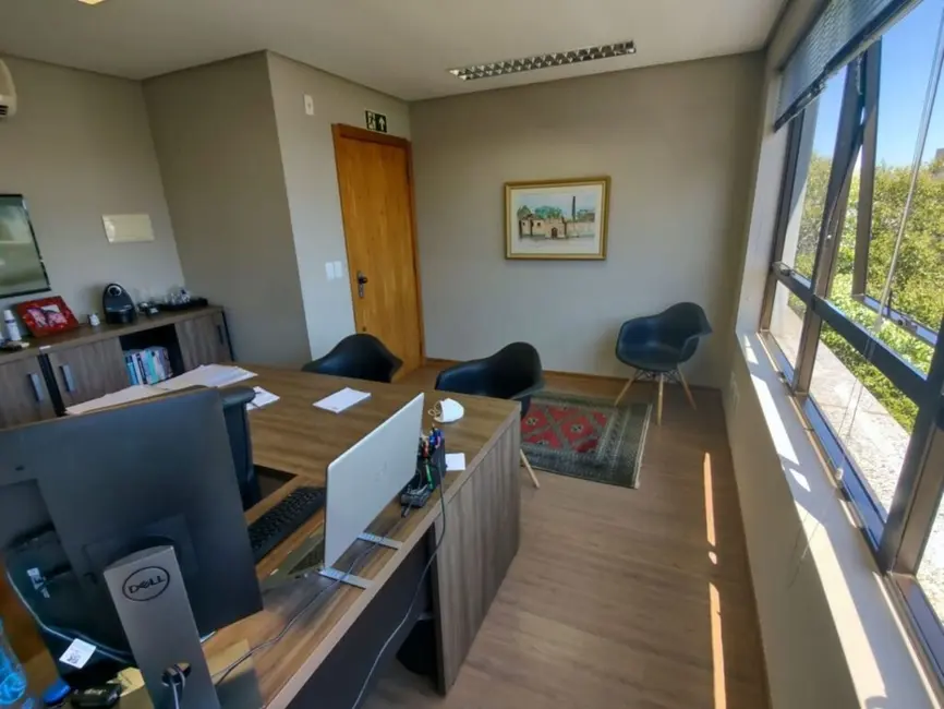 Foto 4 de Sala Comercial à venda, 30m2 em Petrópolis, Porto Alegre - RS