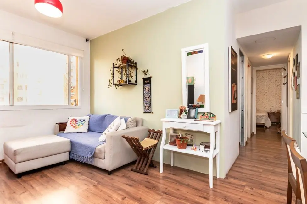 Foto 4 de Apartamento com 3 quartos à venda, 66m2 em Santo Antônio, Porto Alegre - RS
