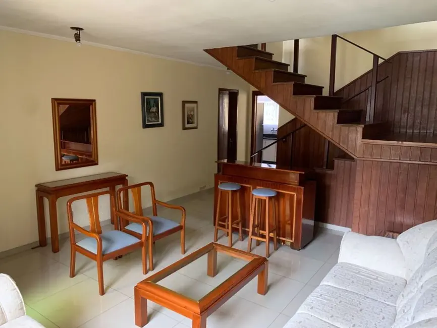 Foto 4 de Casa com 3 quartos à venda, 193m2 em Chácara das Pedras, Porto Alegre - RS