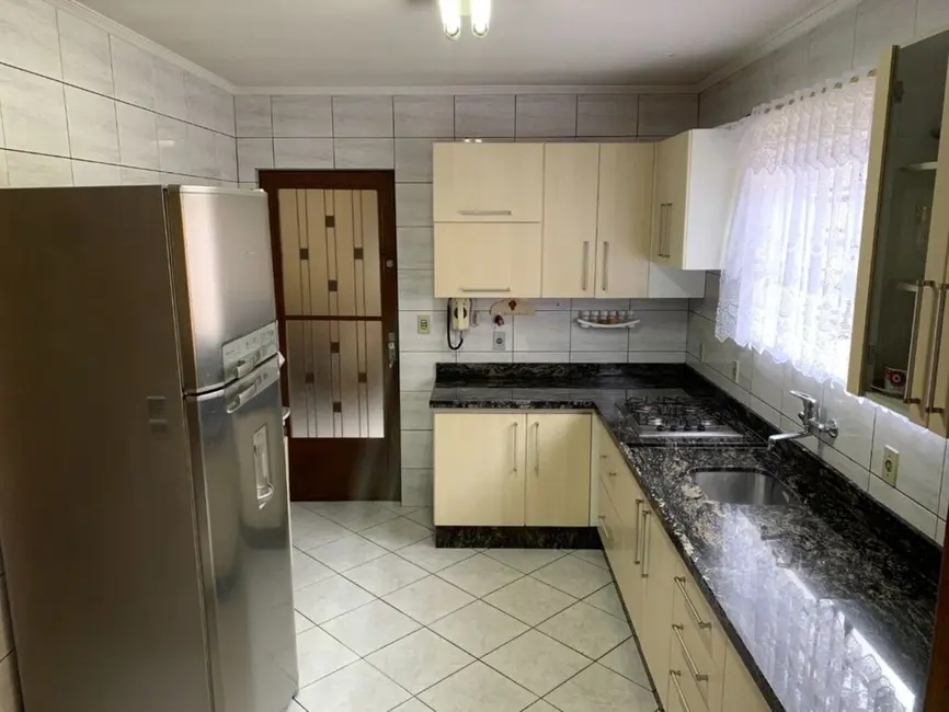 Foto 5 de Casa com 3 quartos à venda, 193m2 em Chácara das Pedras, Porto Alegre - RS