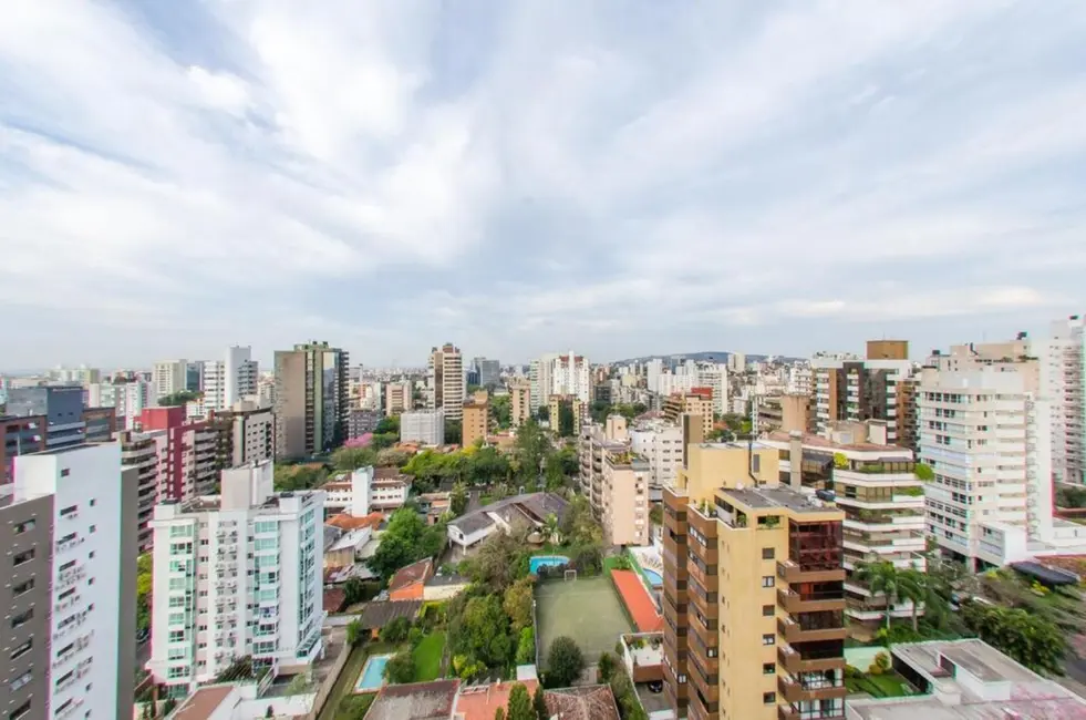 Apartamento com 4 quartos à venda, 310m2 em Bela Vista, Porto Alegre - RS - imagem 7 Foto 7 de Apartamento com 4 quartos à venda, 310m2 em Bela Vista, Porto Alegre - RS