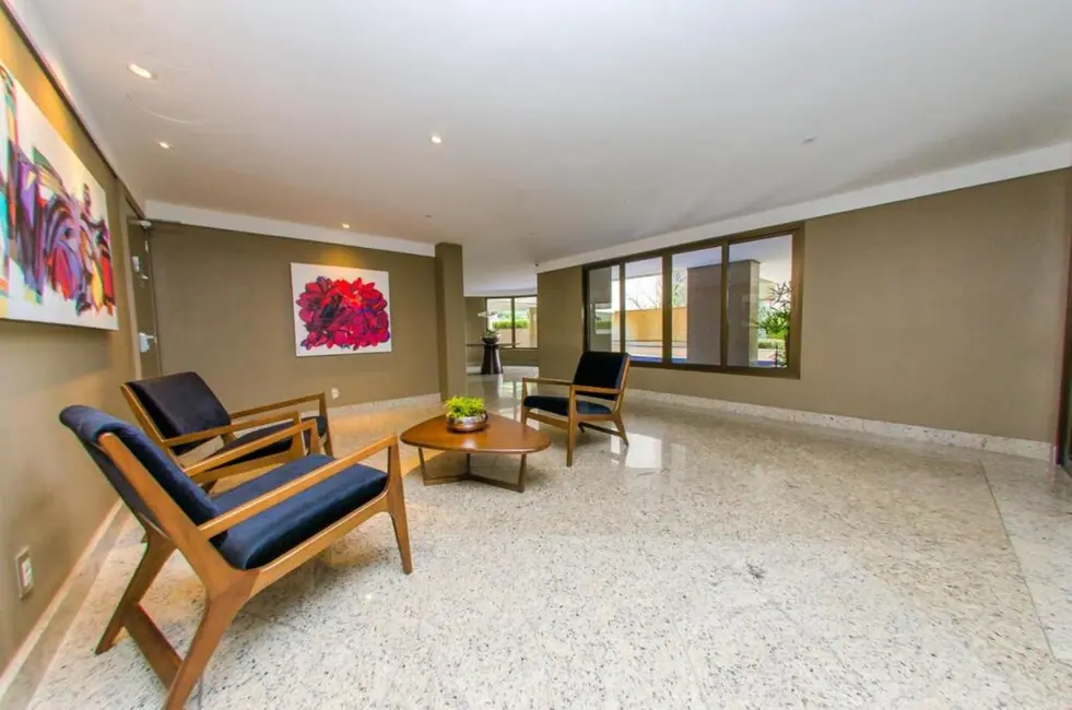 Apartamento com 4 quartos à venda, 310m2 em Bela Vista, Porto Alegre - RS - imagem 8 Foto 8 de Apartamento com 4 quartos à venda, 310m2 em Bela Vista, Porto Alegre - RS